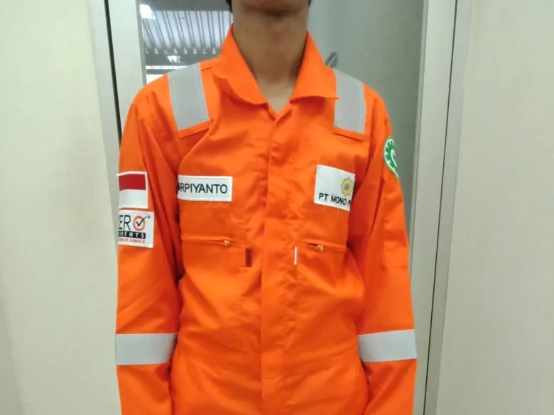 防火工作服 – 杜邦™ Nomex® – 6.0盎司
